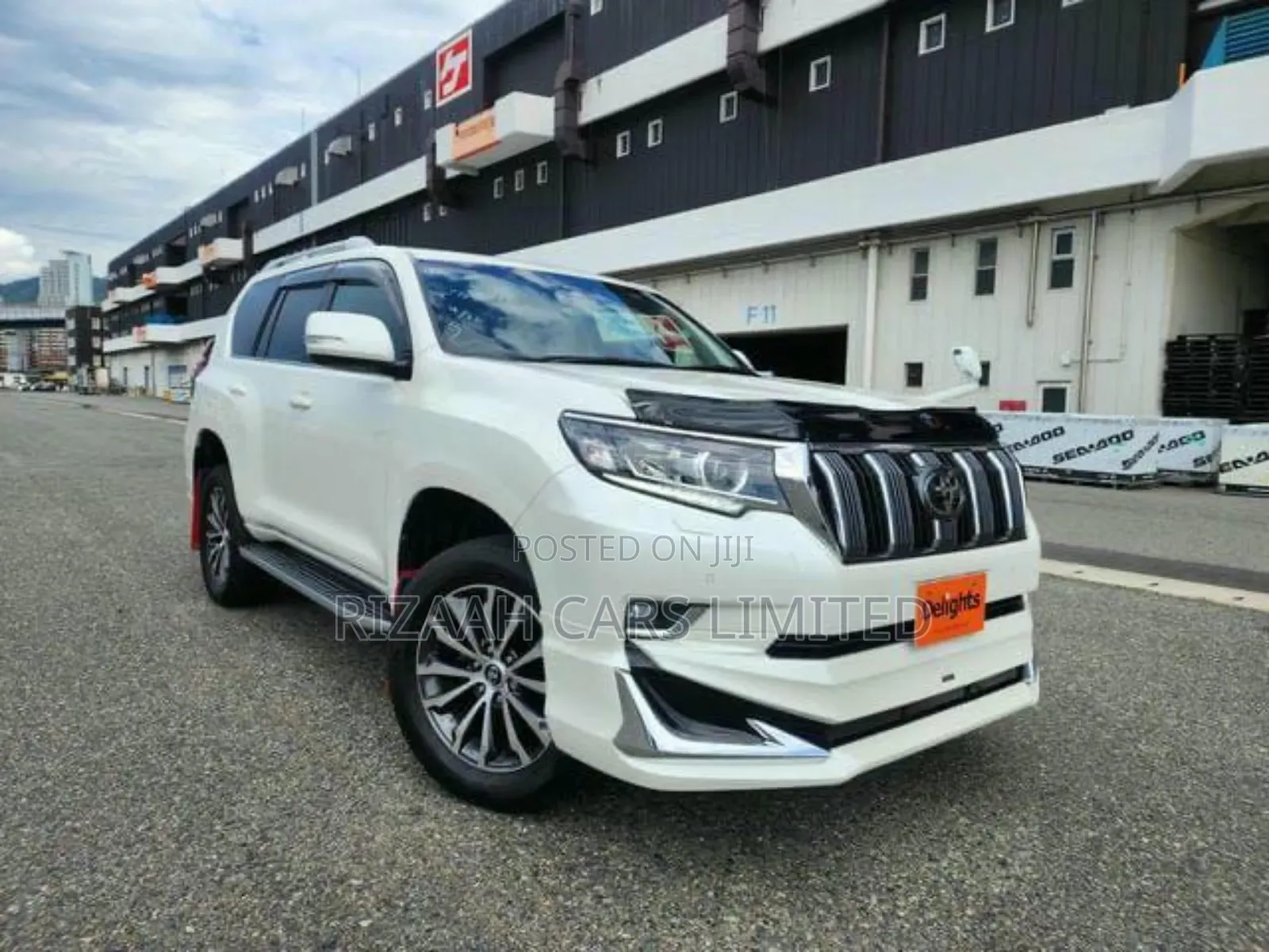Toyota Land Cruiser Prado 2.7 2018 White