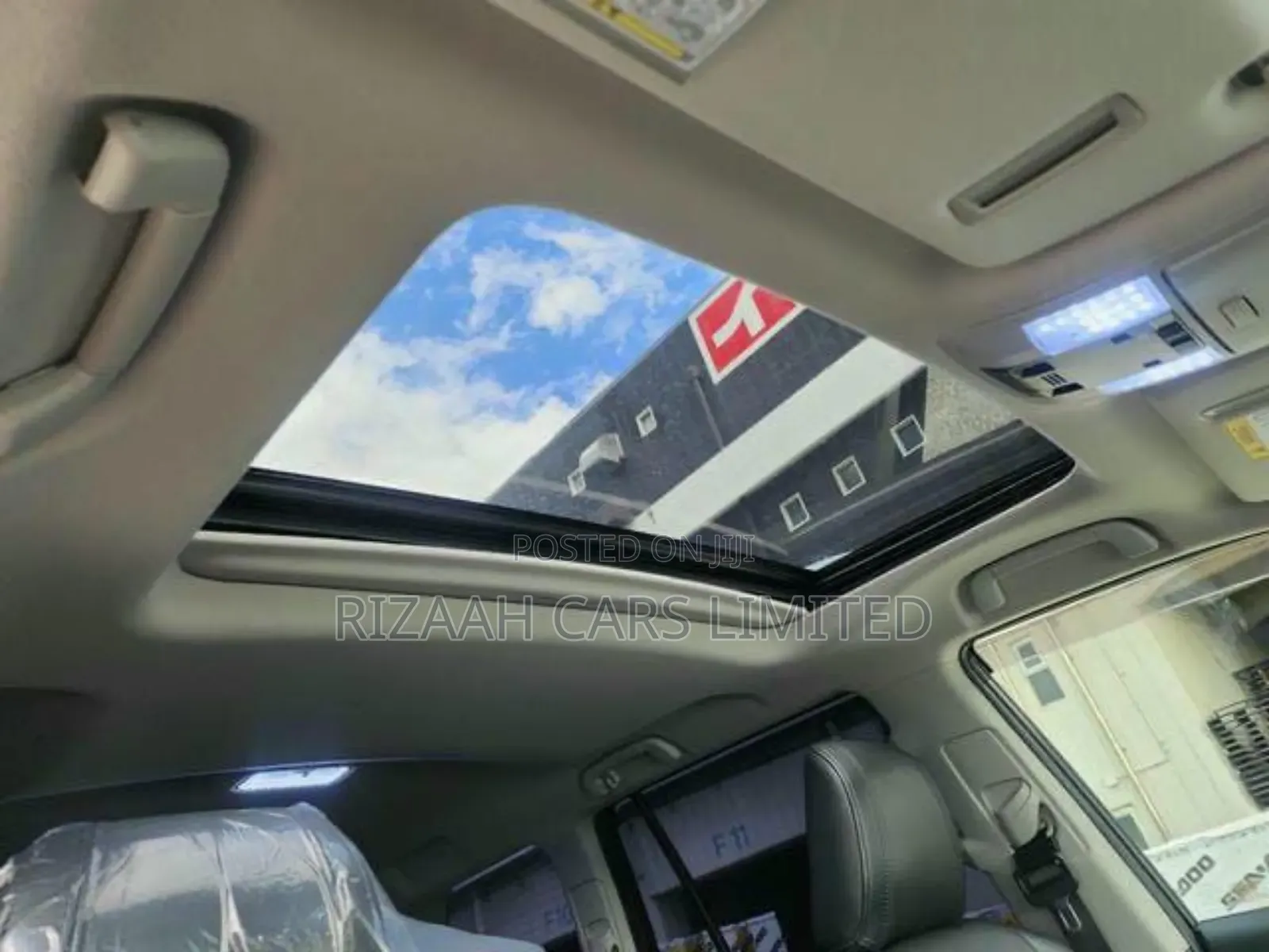 Toyota Land Cruiser Prado 2.7 2018 White