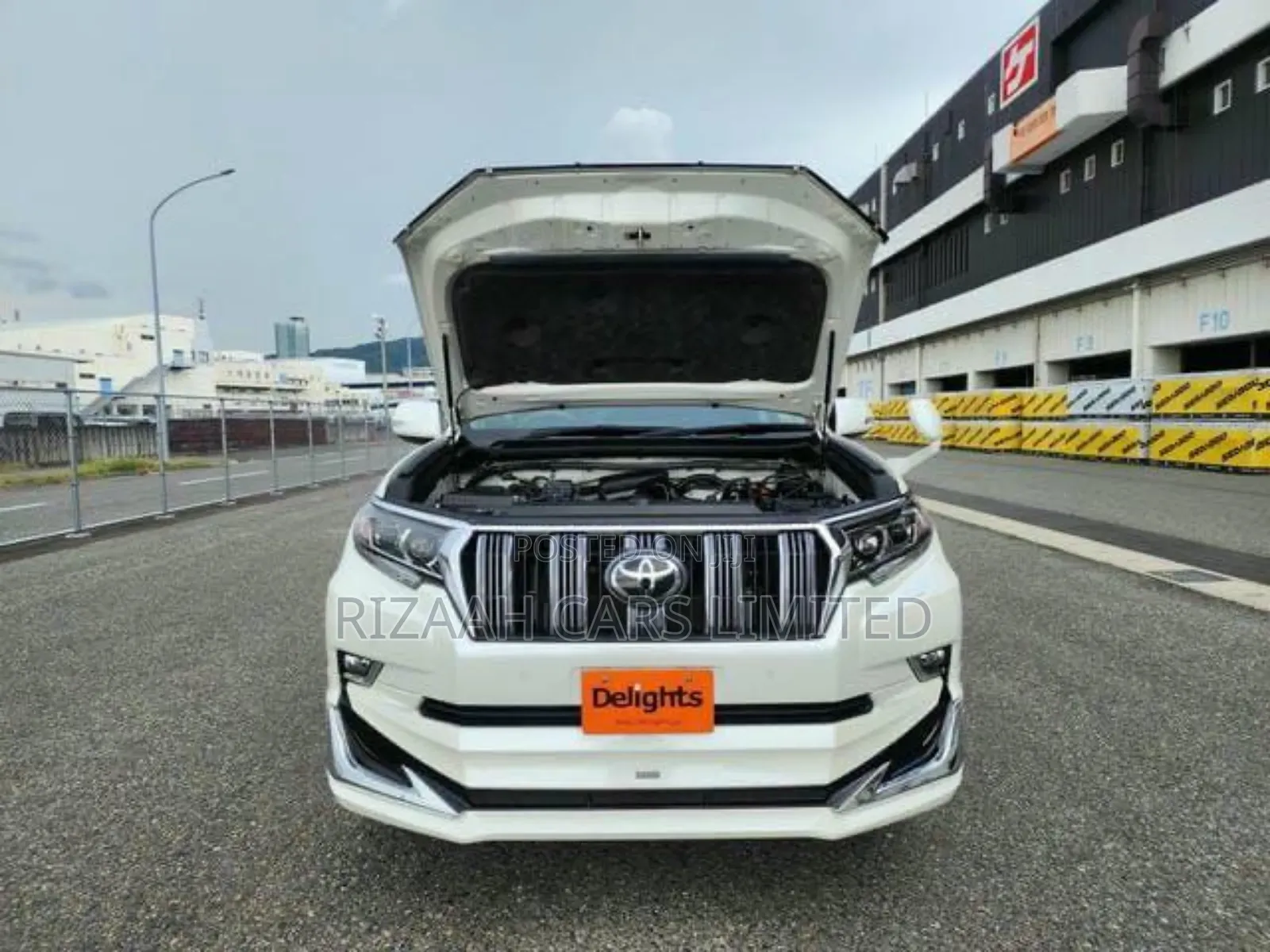 Toyota Land Cruiser Prado 2.7 2018 White