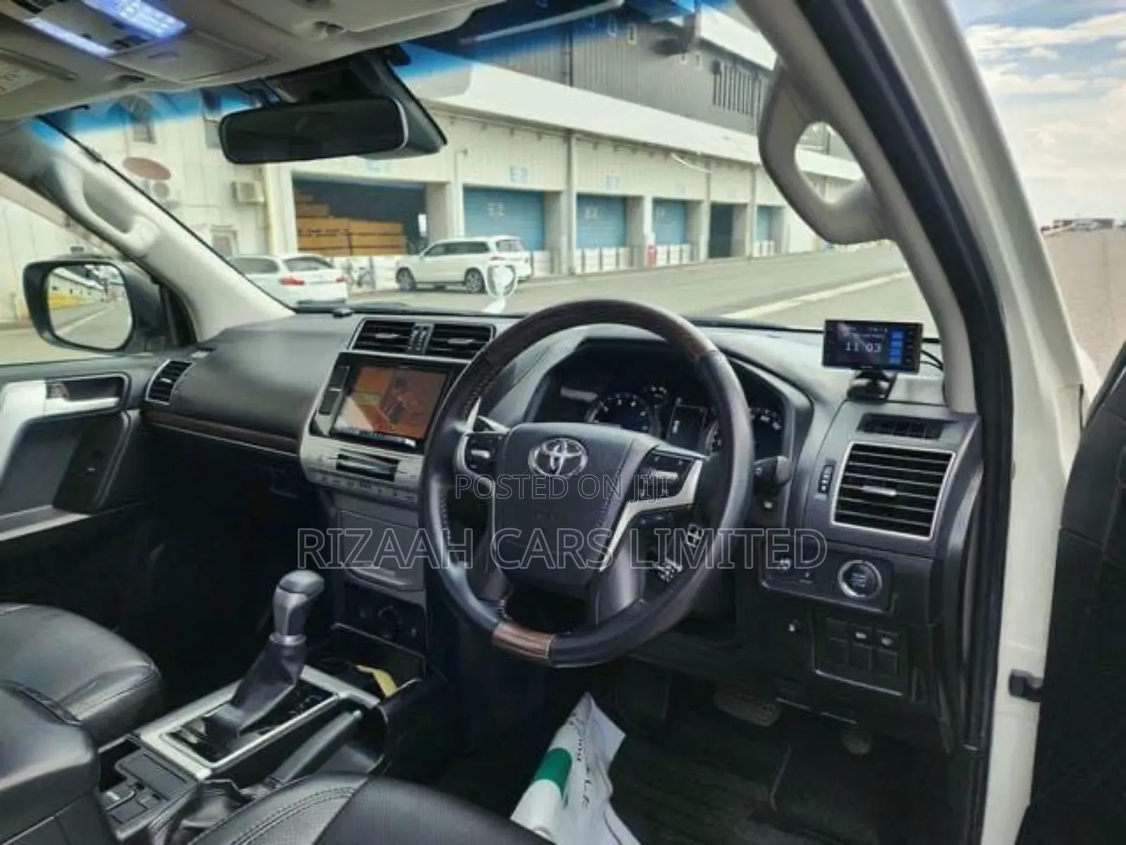 Toyota Land Cruiser Prado 2.7 2018 White