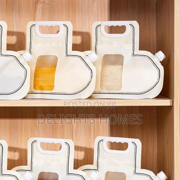 Moisture and Bug Resistant Storage Bags_cu - main view