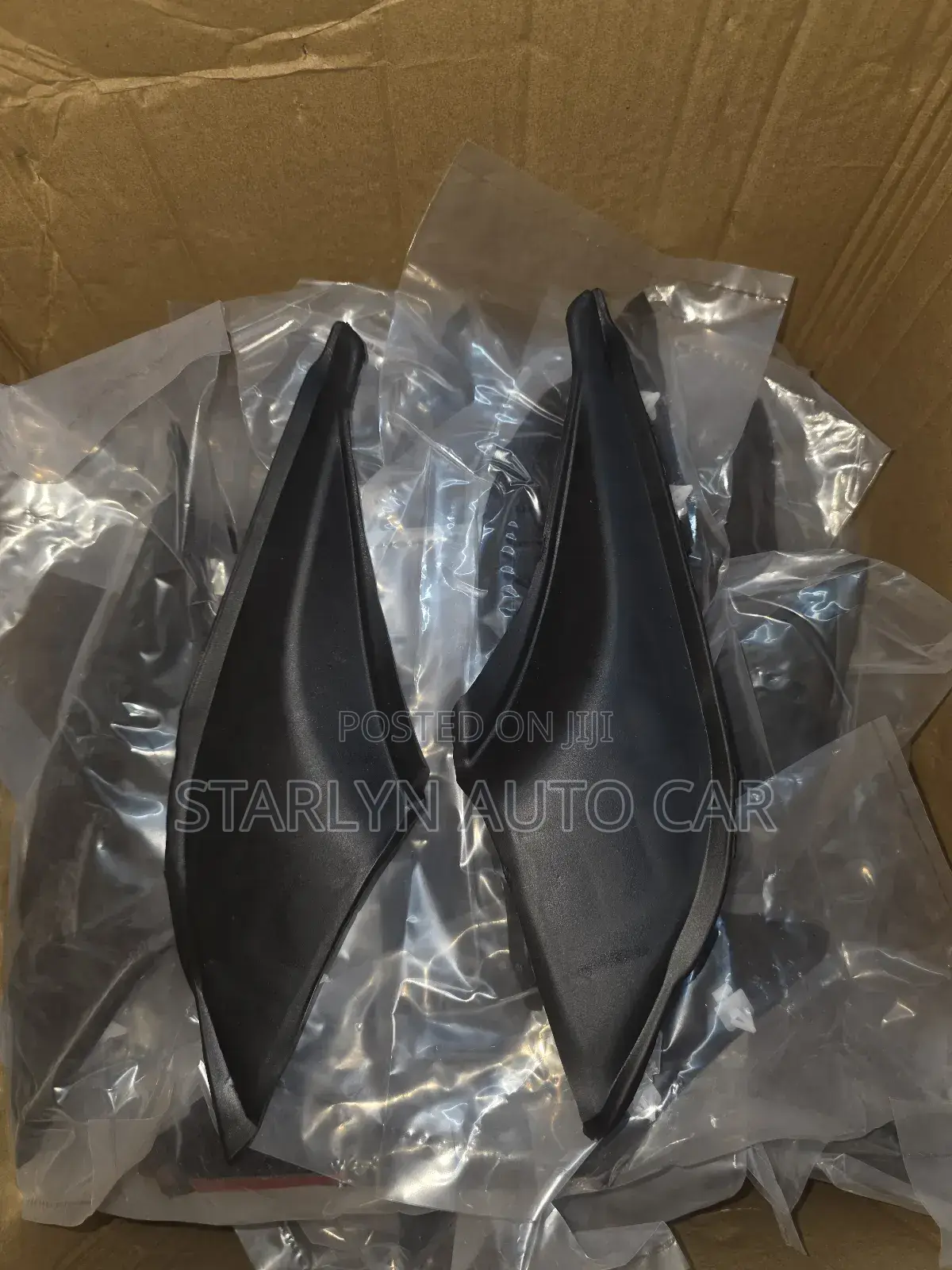 Windscreen Finisher Fielder /Axio 2014/2018