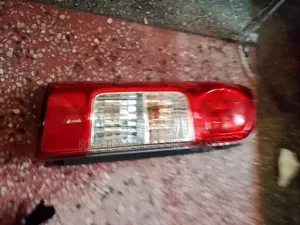 Taillight Nv350