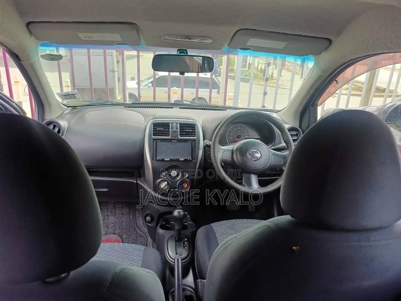 Nissan March 2015 Silver
