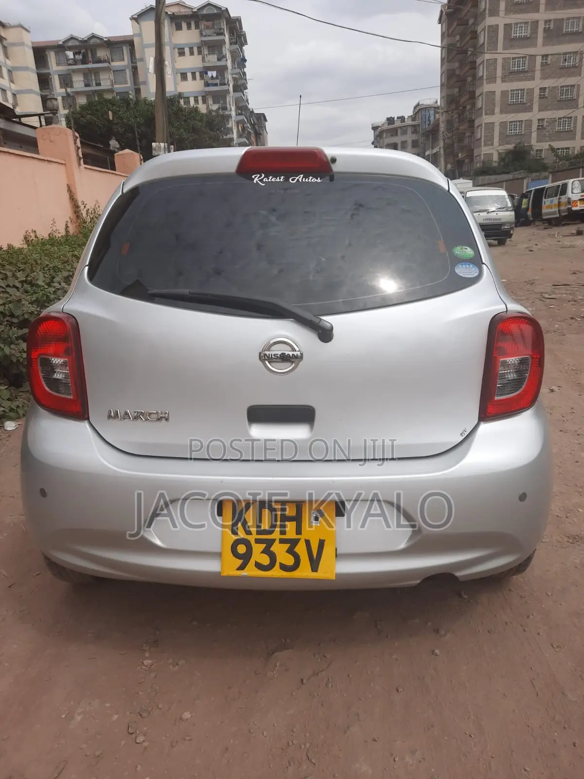 Nissan March 2015 Silver