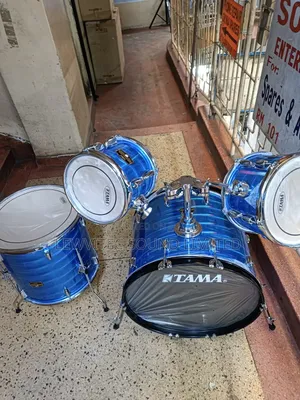 Blue Tama Drumset