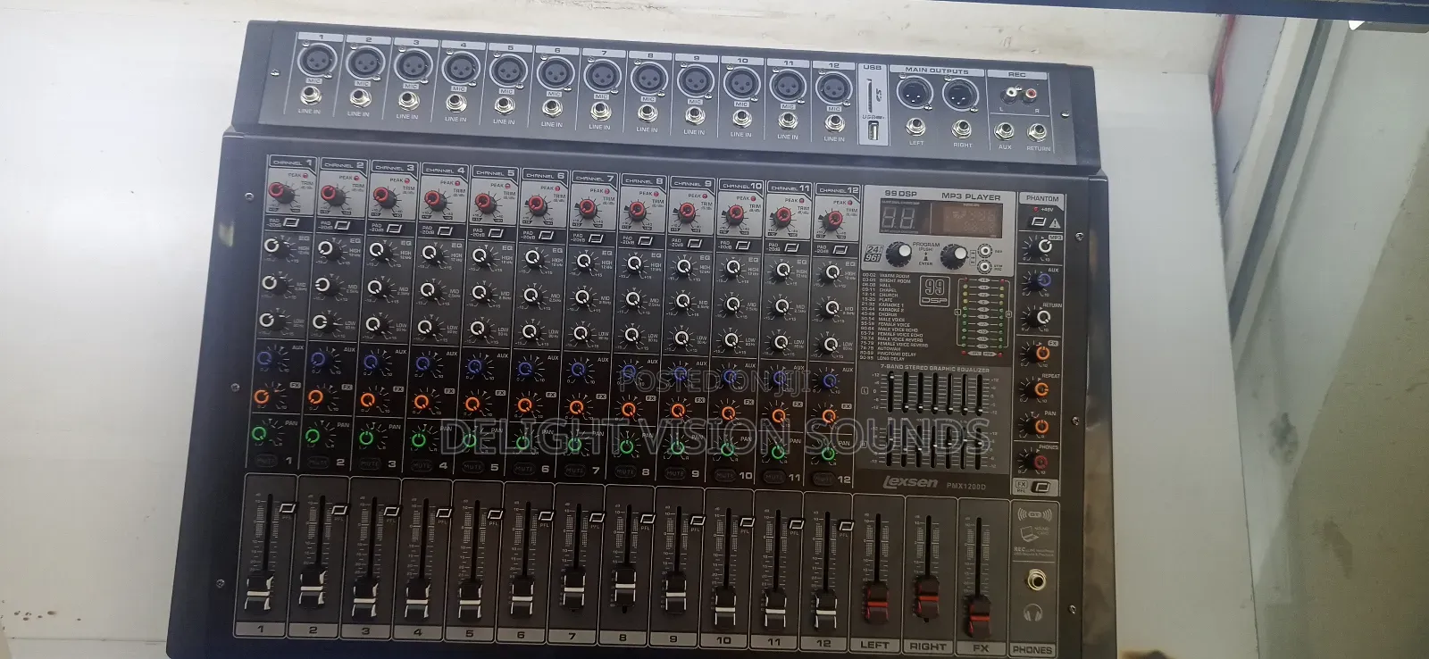 Lexsen 12 Channel Powered Mixer