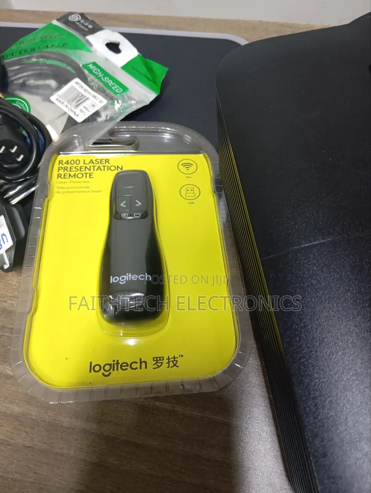 R400 Presentation Remote
