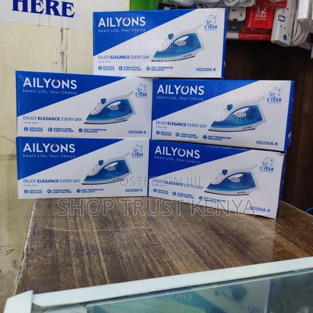 Ailyons Steam Iron Box - main view