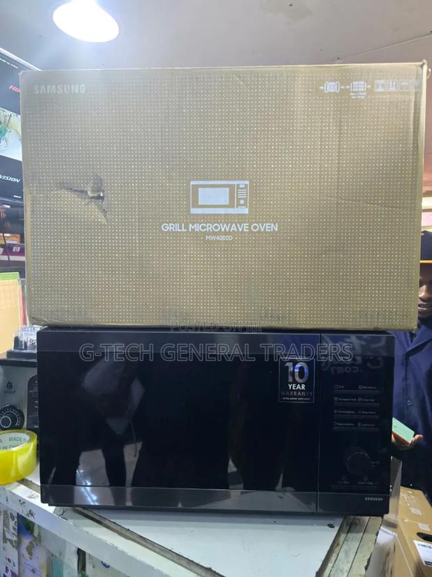 Hisense 40l Digital Microwave Oven With Grill Functionality - main view