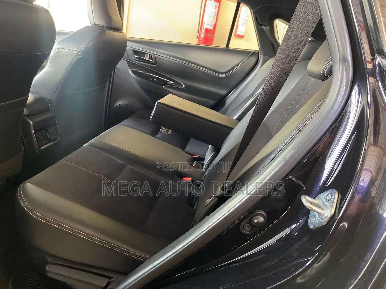 Toyota Harrier 2018 Black