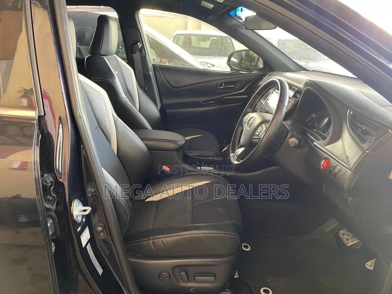 Toyota Harrier 2018 Black