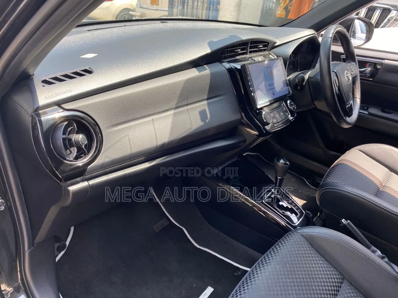 Toyota Corolla Fielder 2018 Black