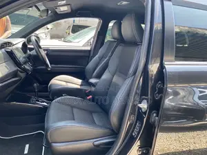 Toyota Corolla Fielder 2018 Black