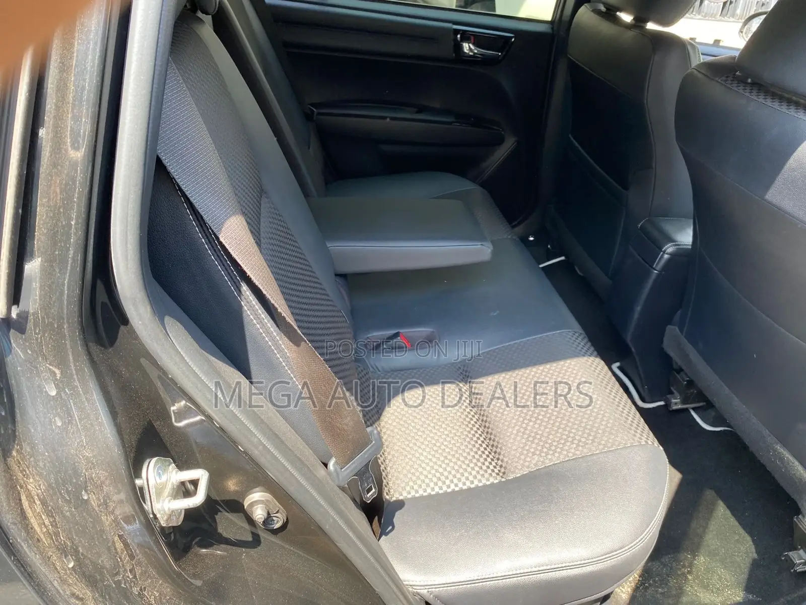 Toyota Corolla Fielder 2018 Black