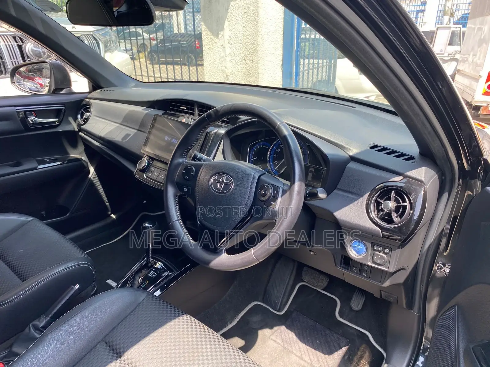 Toyota Corolla Fielder 2018 Black