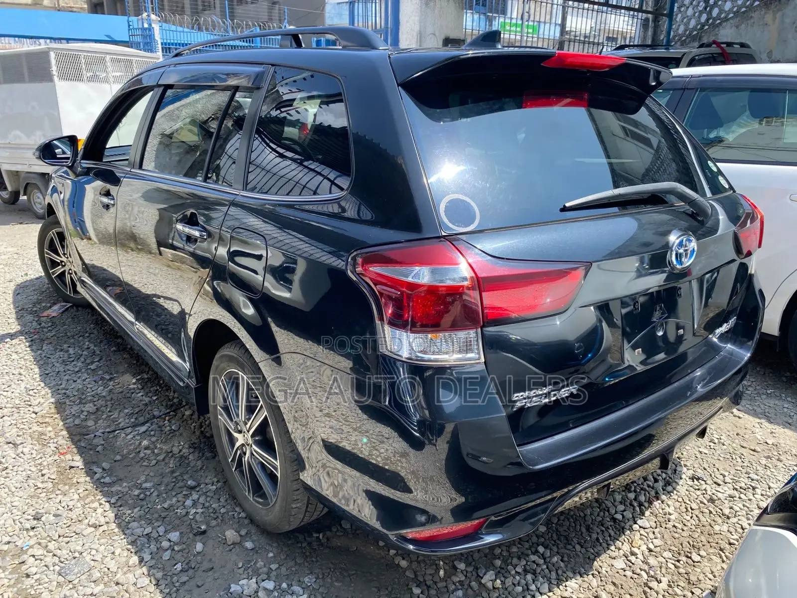 Toyota Corolla Fielder 2018 Black
