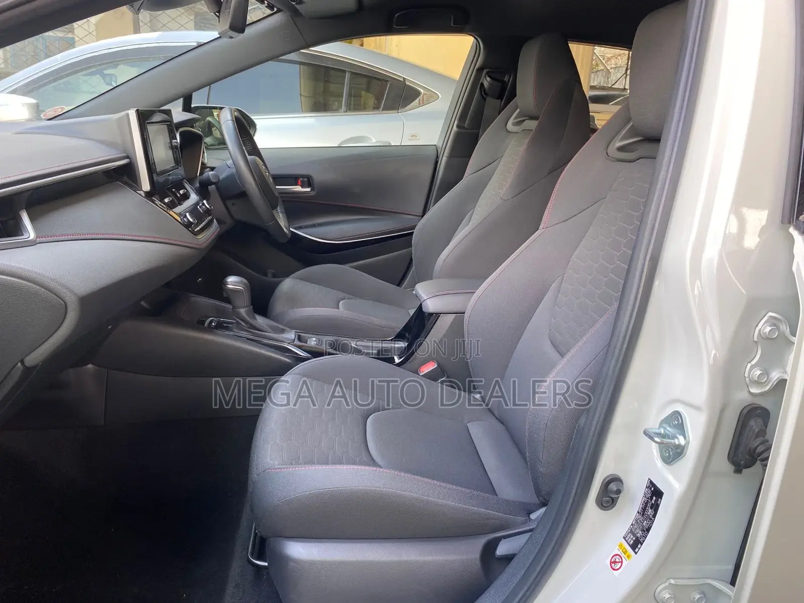 Toyota Corolla 2018 White