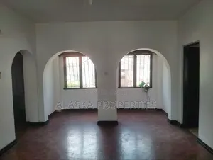 5bdrm Mansion in Nyali Estate for sale