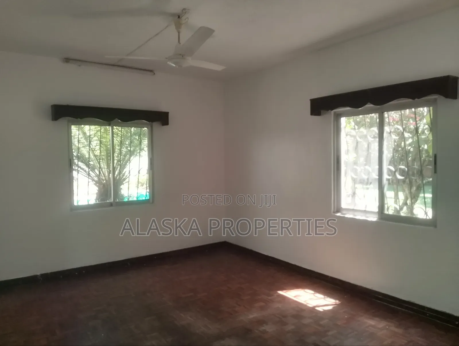 5bdrm Mansion in Nyali Estate for sale