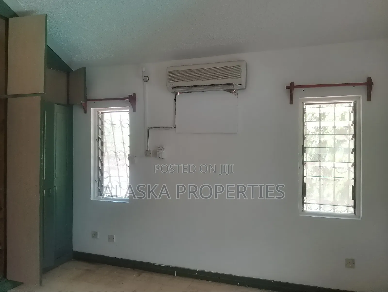 5bdrm Mansion in Nyali Estate for sale