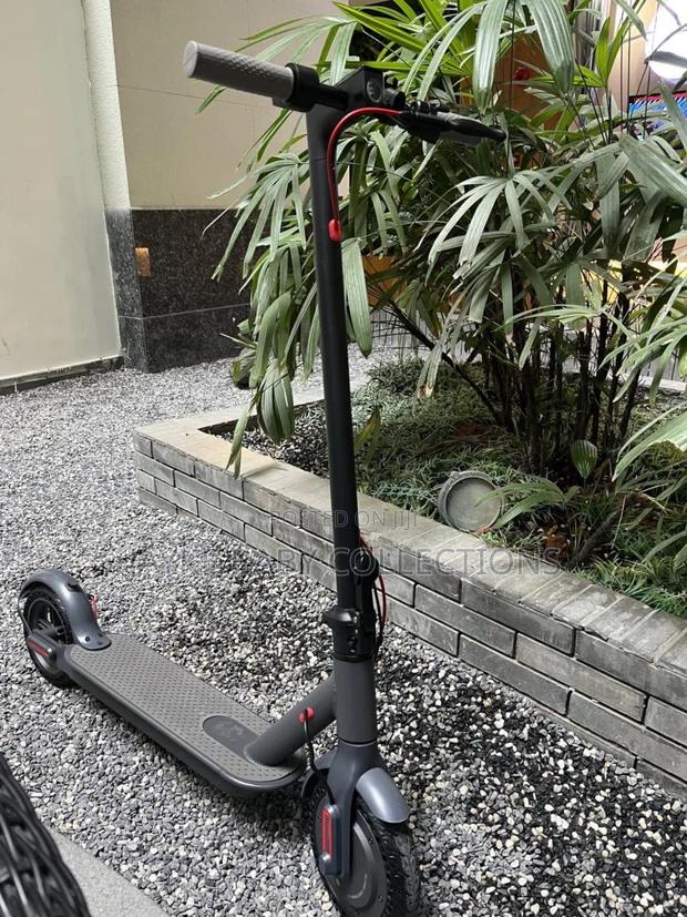 Foldable Electric Scooter for Kids Adults - thumbnail 4