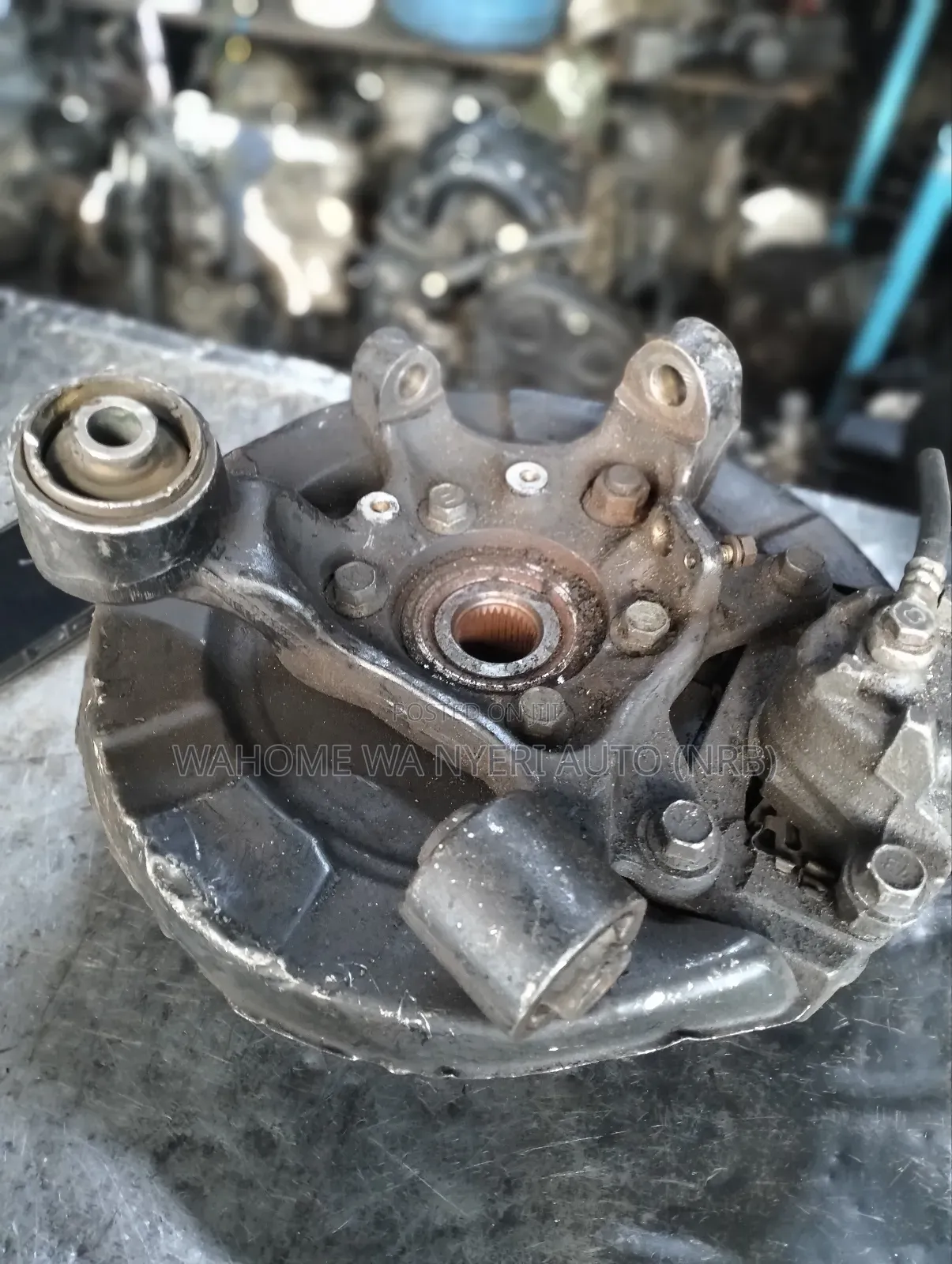 Rear Complete  Hub Pajero V98/V96