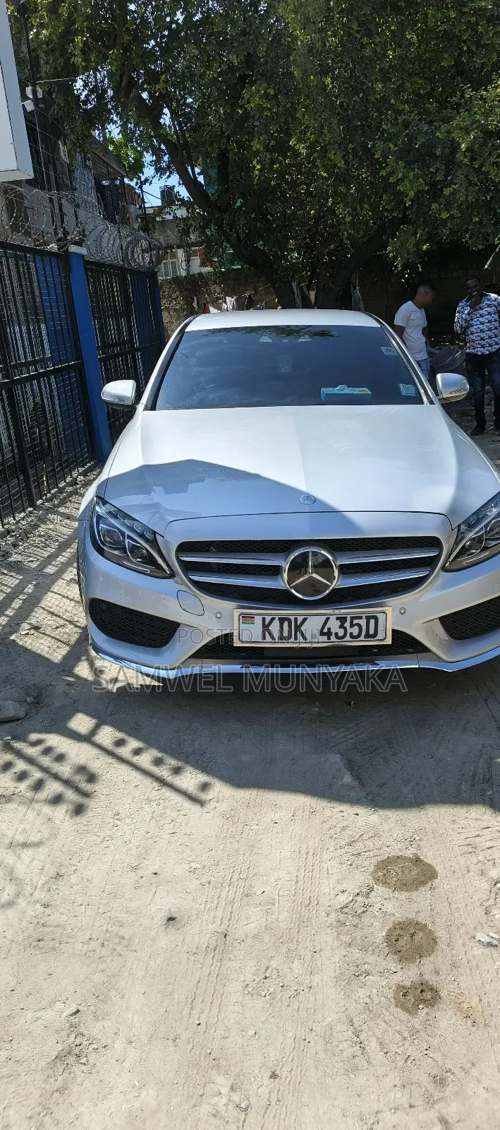 Mercedes-Benz C200 2016 Silver