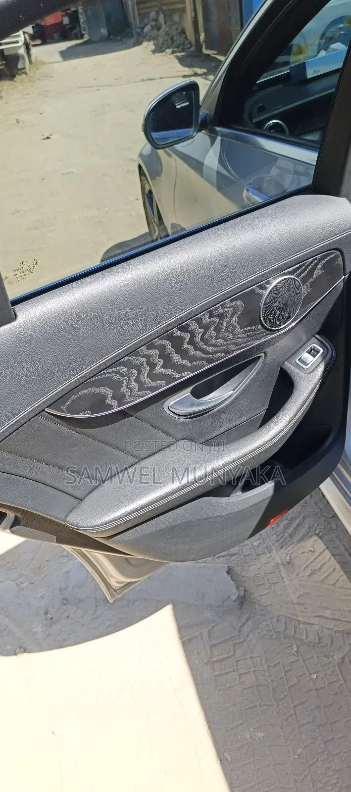 Mercedes-Benz C200 2016 Silver