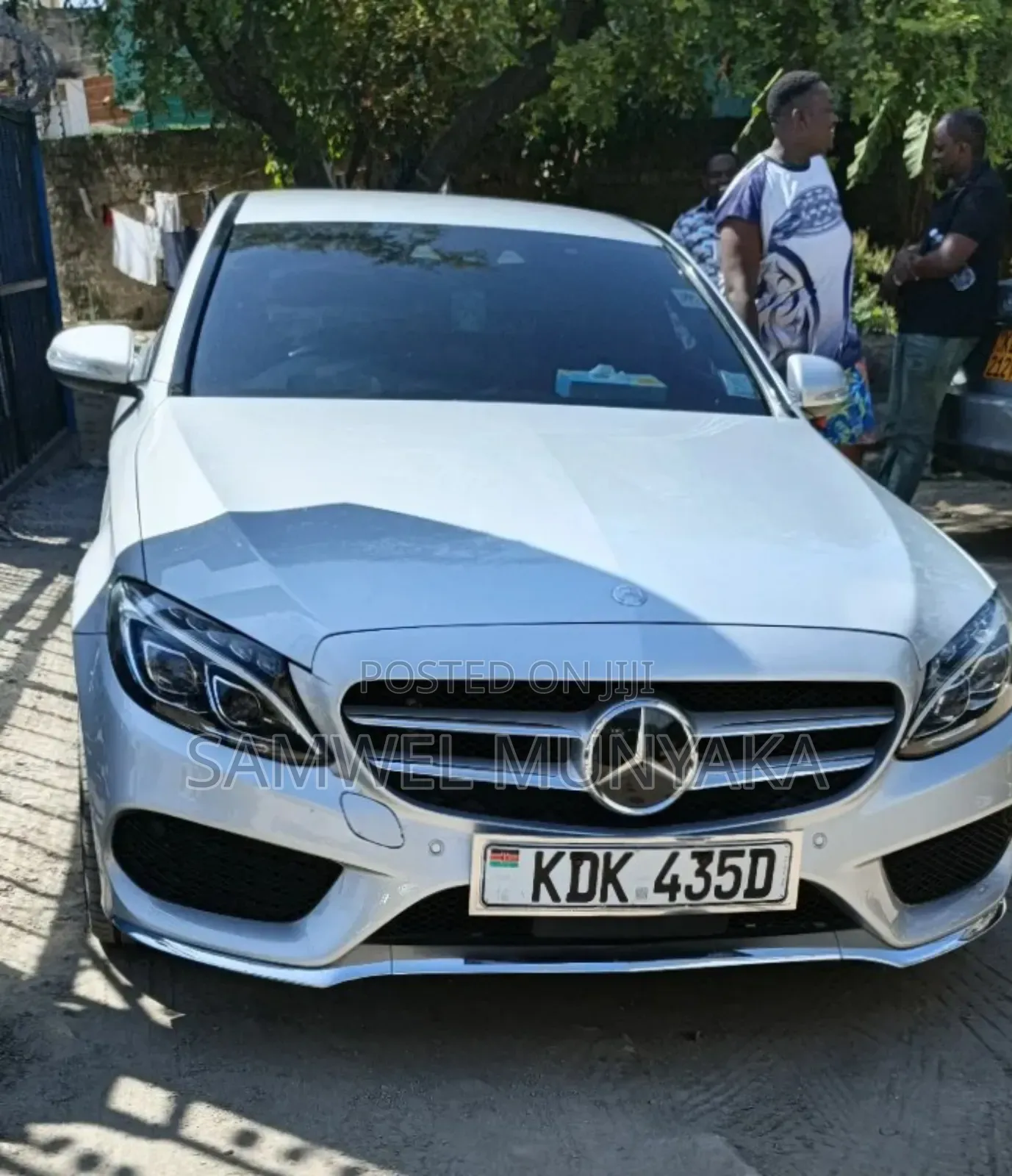 Mercedes-Benz C200 2016 Silver