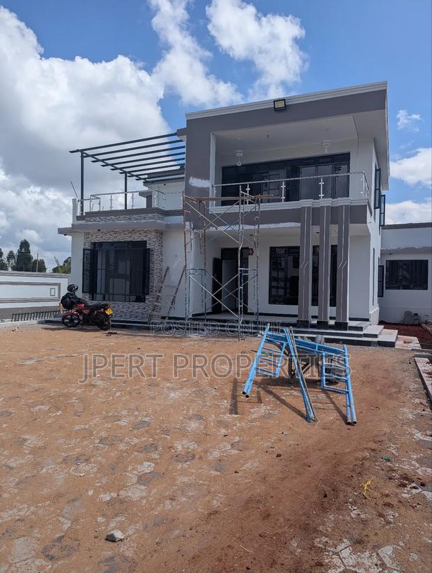 4bdrm Maisonette in Mugutha, Ruiru for sale - thumbnail 2