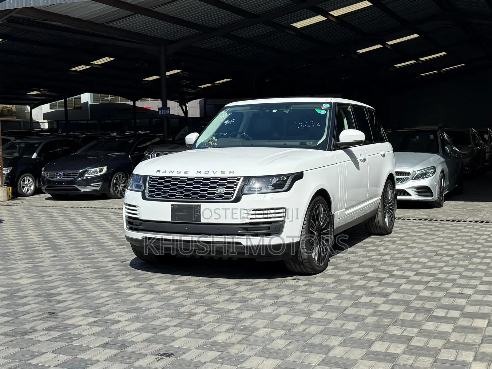 Land Rover Range Rover Vogue 2018 White