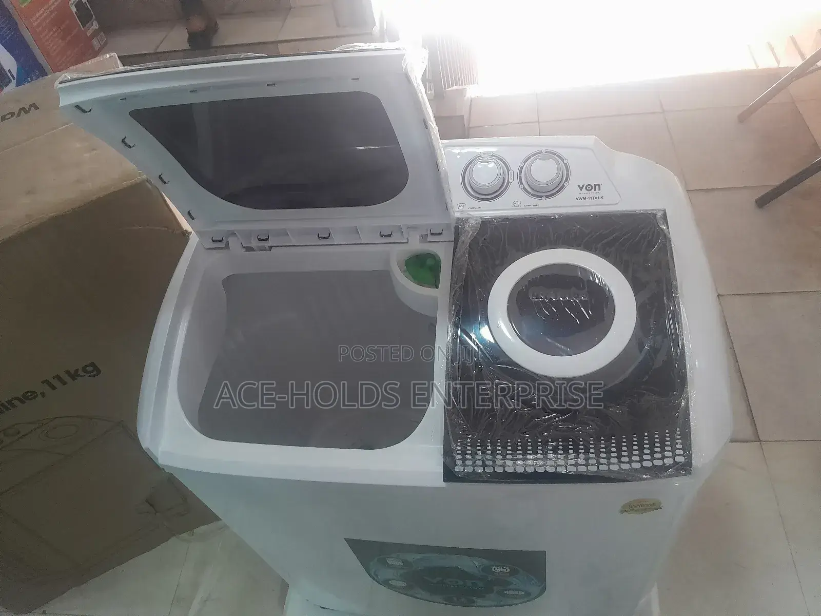 Von 11kgs Twin Tub Washing Machine - Top Loader (White)