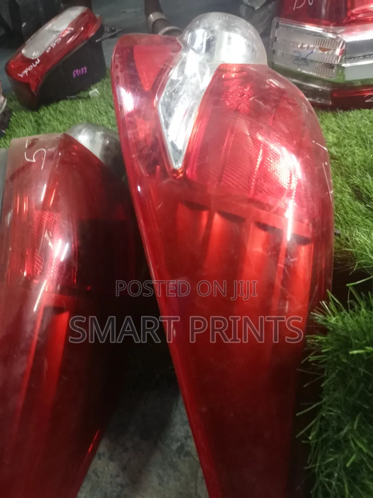 Quality Ex Japan Nissan Tiida Backlight Available
