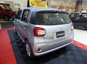 Toyota Passo M700