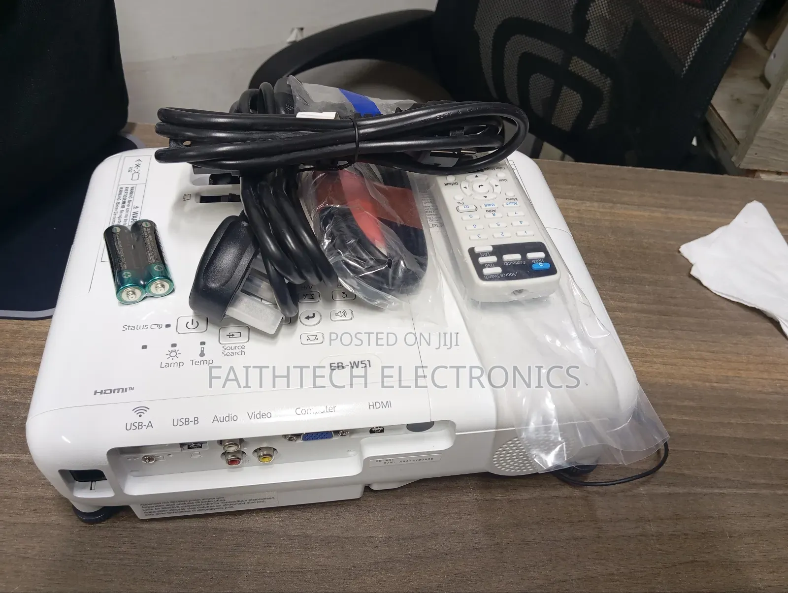 Big-Screen Ready – Epson Eb-W51, Up to 320" Display