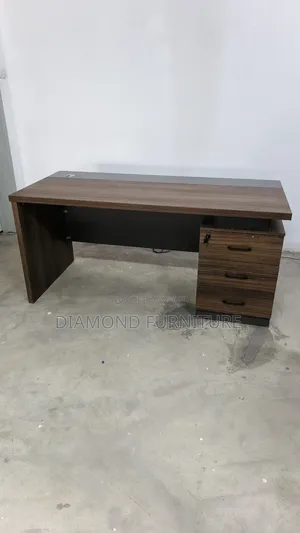 1.6m Executive Office Desk