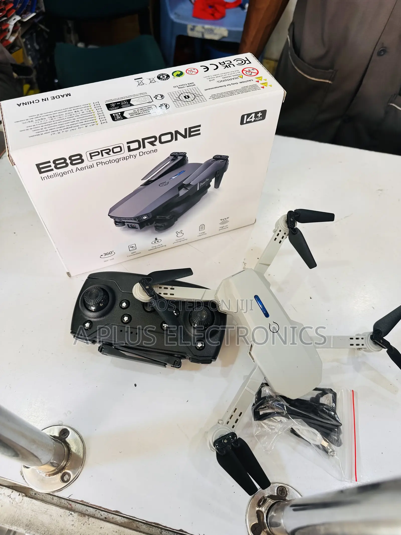E99 Kids Drone – Rechargeable Crash-Resistant