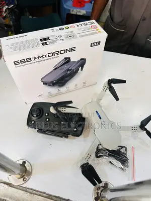 E99 Kids Drone – Rechargeable Crash-Resistant