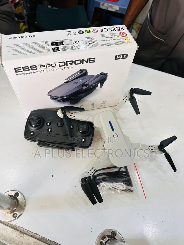 E99/E88 Mini Drone – Fun Outdoor Toy for Kids