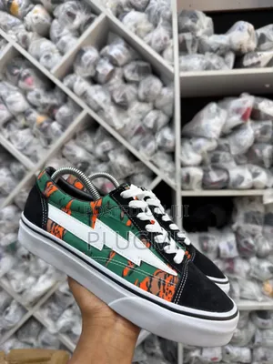 Unisex Multicolor Skater Vans Size 37-45