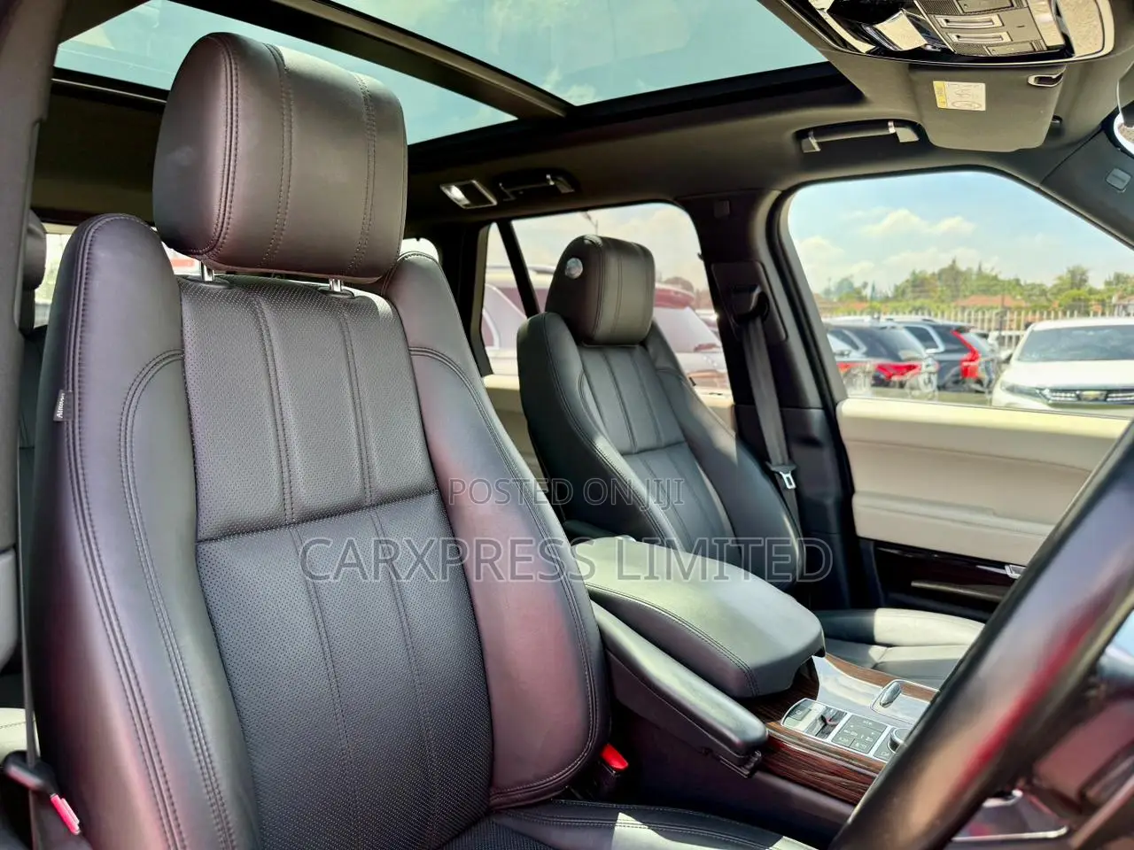 Land Rover Range Rover Vogue 2018 Black