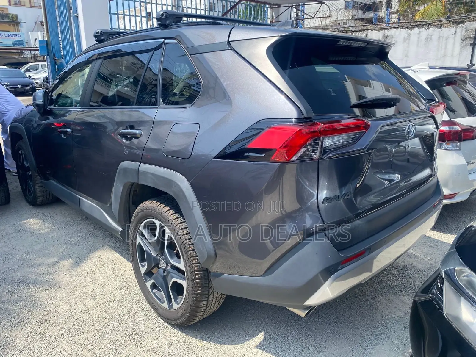 Toyota RAV4 2019 Gray