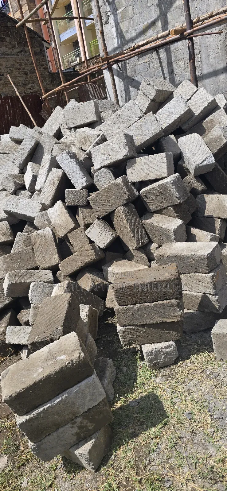 Ndarugo Machine Cut Stones