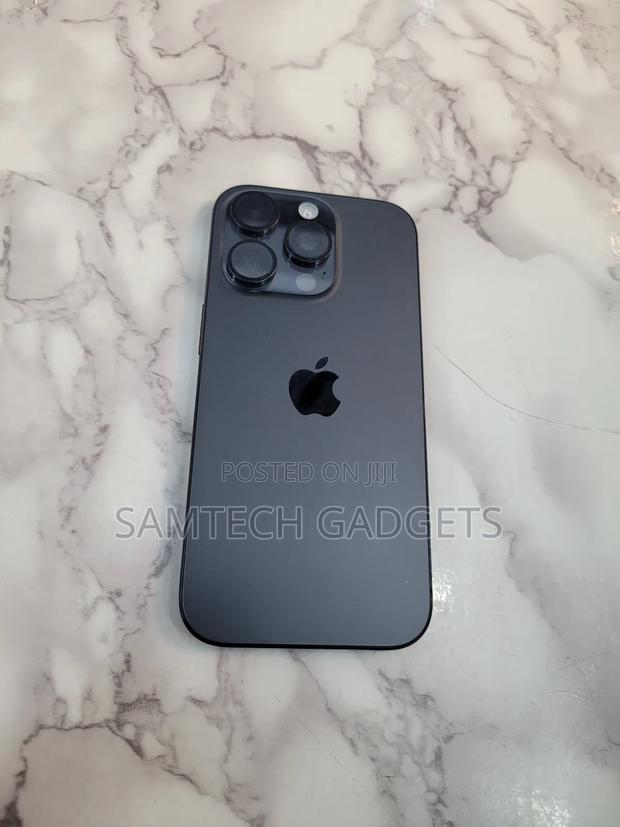 Apple iPhone 16 Pro 256 GB Blue - thumbnail 3