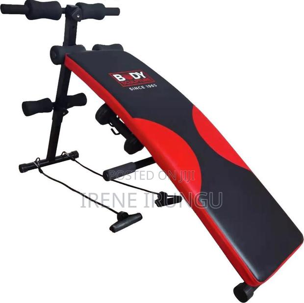 Sit Up Adjustable Bench Press
