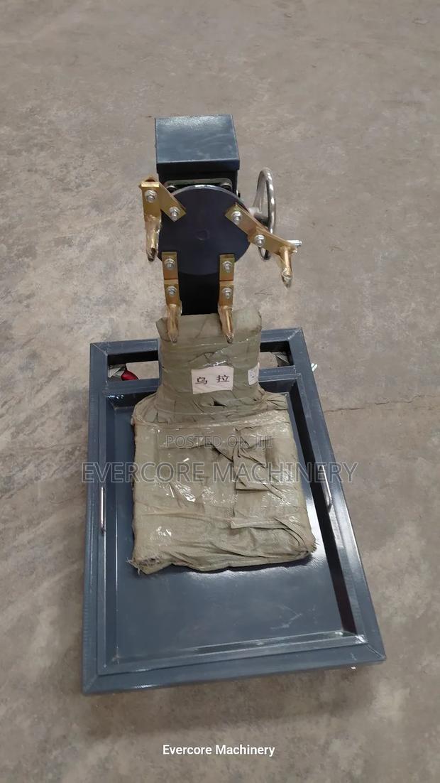 Heavy Duty Big Enline Rack/Stand Tool With Oil Box.
