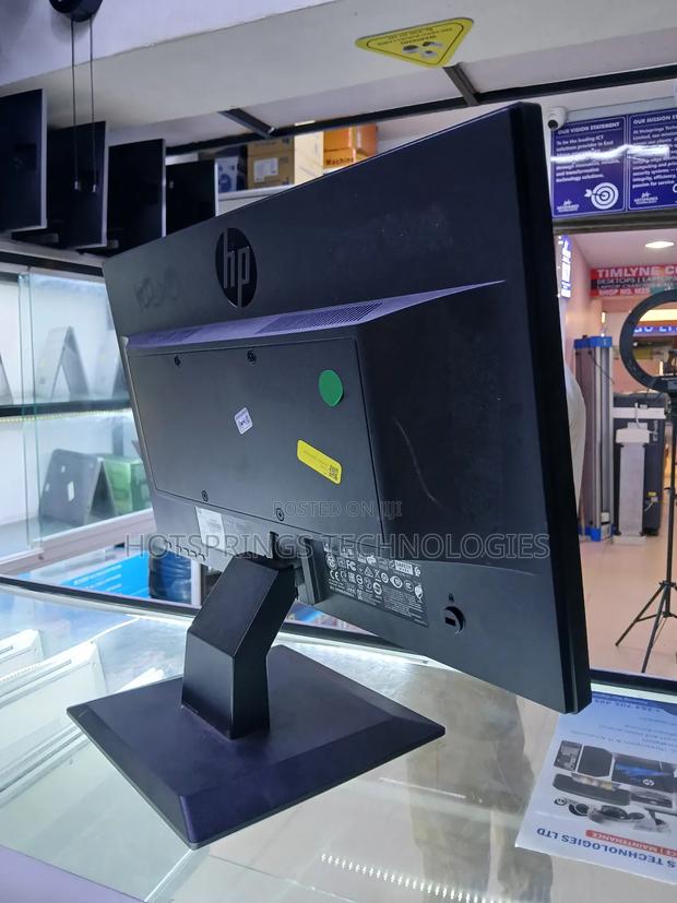 Hp P204 Monitor - thumbnail 3