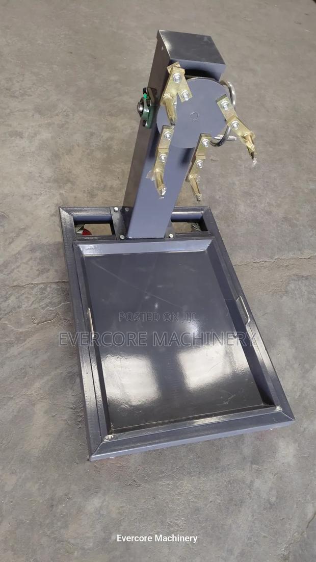 Best Quality Engine Rack Machine With Oil Drip Box - thumbnail 3