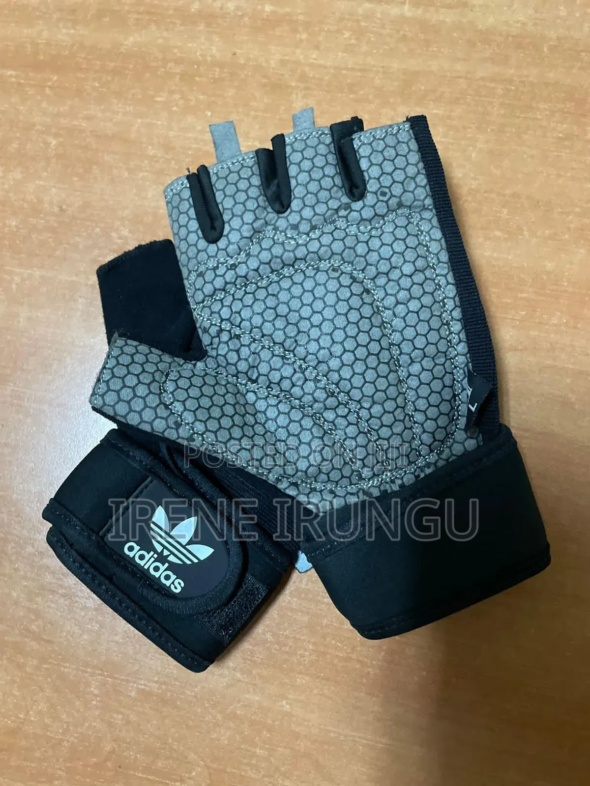 Medium Gym Gloves
